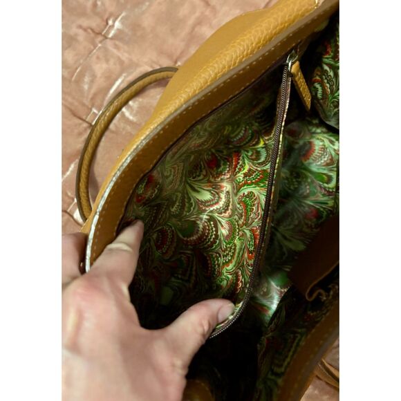 Vintage Dooney & Bourke Flap Lock Key Leather Medium Satchel Handbag Purse - Picture 12 of 16